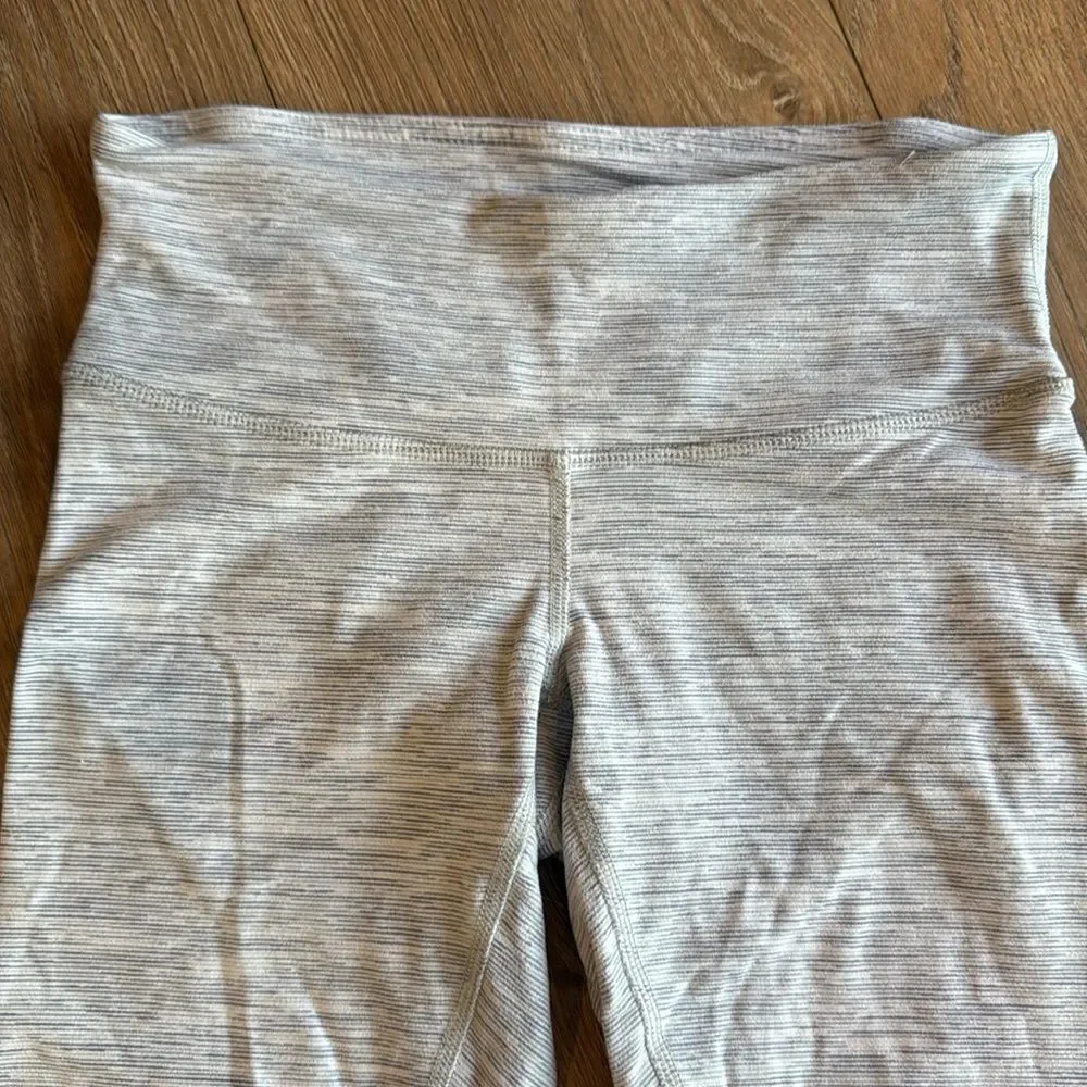 LULULEMON GRAY HEATHERED ALIGN LEGGINGS CROPPED SIZE 4